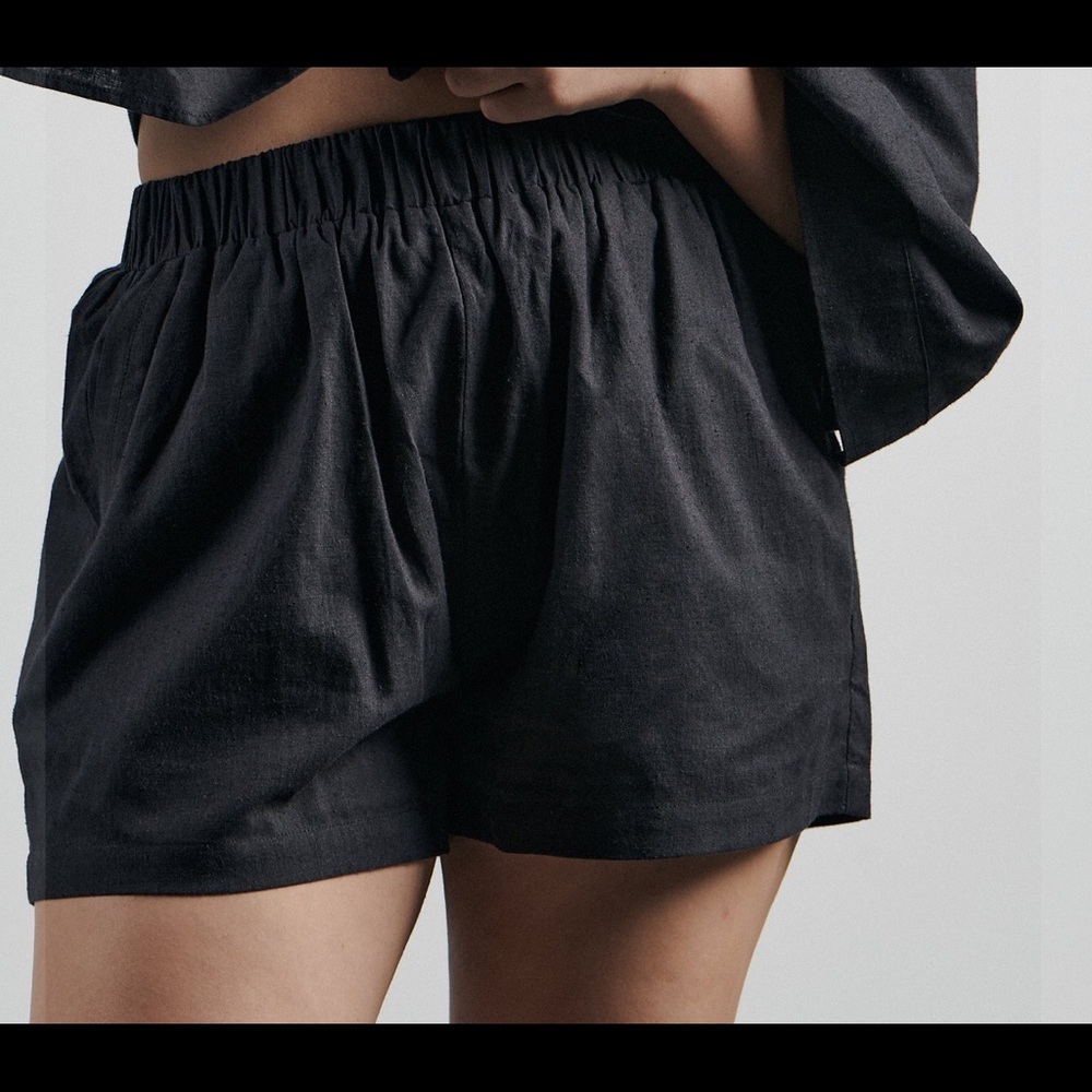 NEW- Bare by Charlie Holiday- The causal short- Black- Size Small